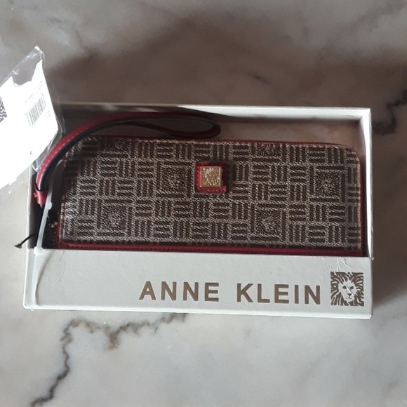 Anne Klein Handbags - Anne Klein Wallet